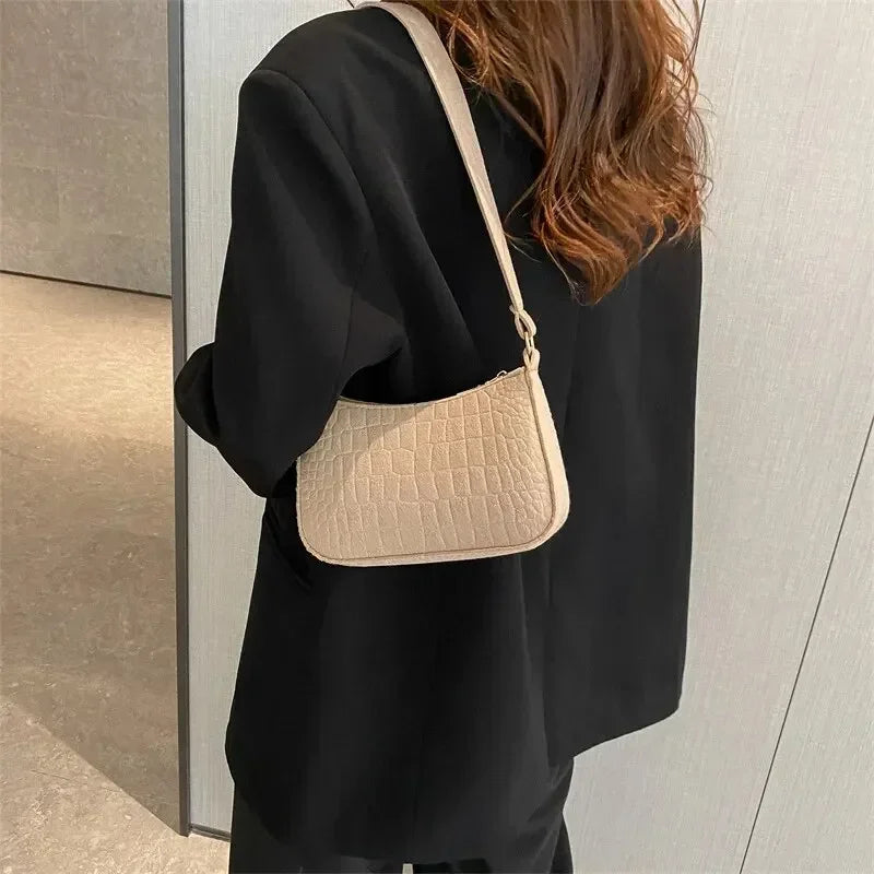 Retro Square Shoulder Bag - Small & Chic