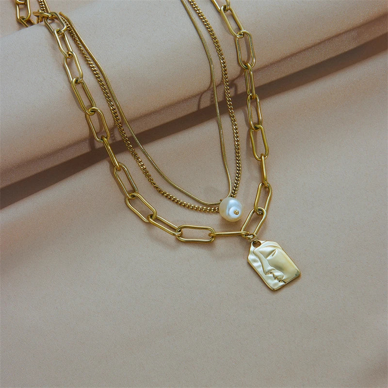 316L Stainless Steel 3-Layer Pearl Square Portrait Pendant